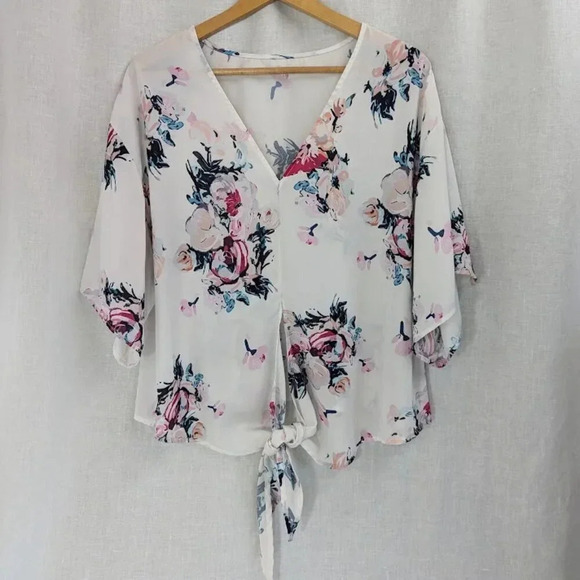 none Tops - White floral flowy tunic with a knot front, oversized fit Womens size Large T18